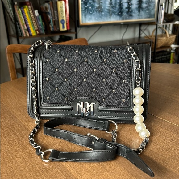 Badgley Mischka Black Denim Diamond Quilted Crossbody Bag Purse Faux Pearls NWT - Picture 14 of 14